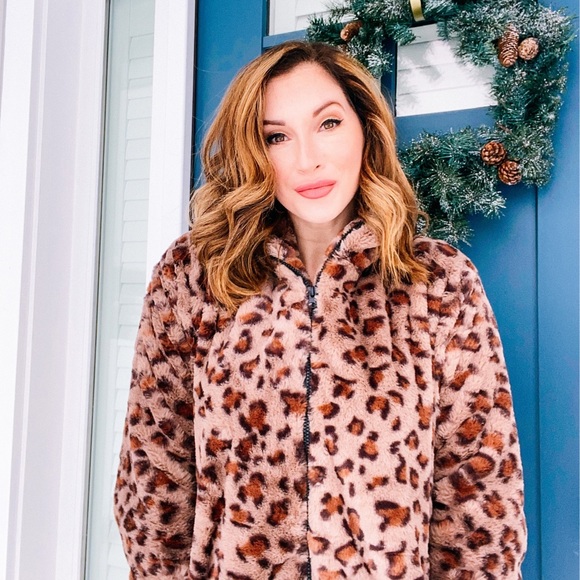 Meet your Posher, Samantha - Picture 2 of 4